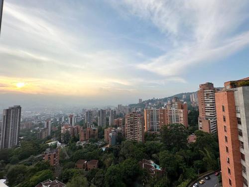 Apartamento Loft - Mejor Vista En El Poblado 2312