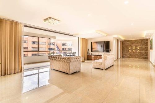 Apartamento En Milla De Oro