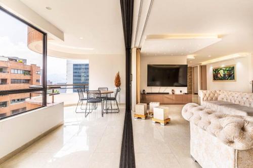Apartamento En Milla De Oro