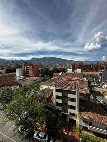 Comfortable Beautiful Apartment Laureles