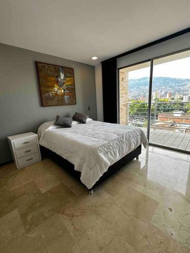 Comfortable Beautiful Apartment Laureles