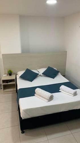 Moderno Apartaestudio, Central Mde - 503