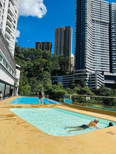 Apartamento Poblado Lujo Y Confort