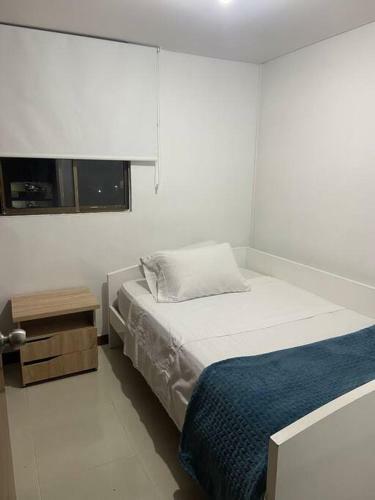 Apartamento Lindo Y Confortable Apto Cerca Al Poblado Y La 70
