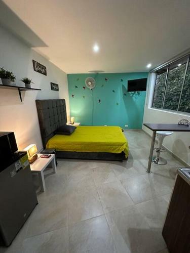 Apartaestudio Laureles 70 Piso 2