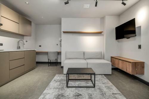 Apartamentos Housy Laureles