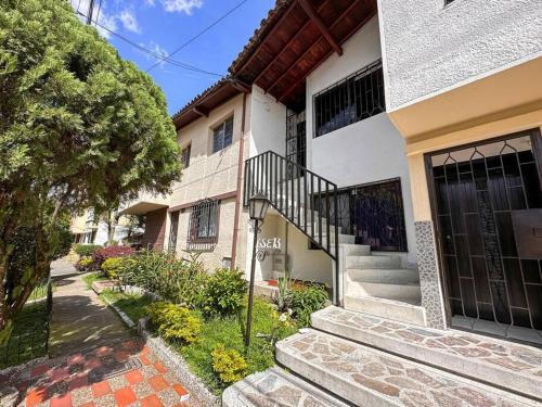 Excelente Ubicaci�n Unicentro
