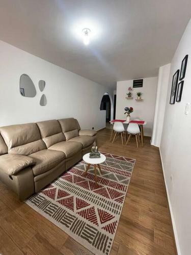 Apartamento Apto Completo Moderno 1er Piso