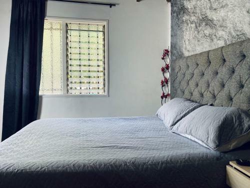 Hostal Linda Y Grande Room En El Parque De Laureles