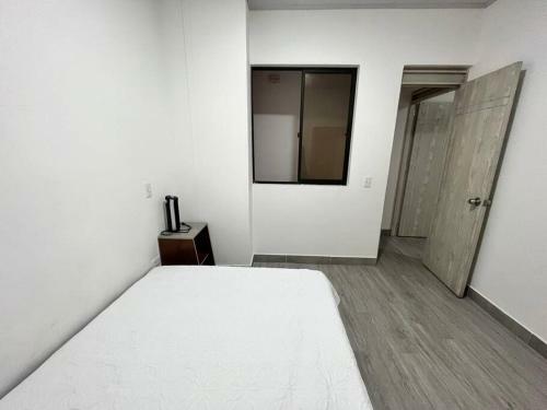 Moderno Y C�modo Apartamento 201