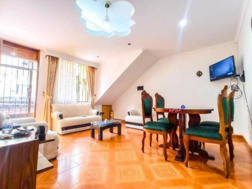 Casa C�moda En El Barrio Floresta