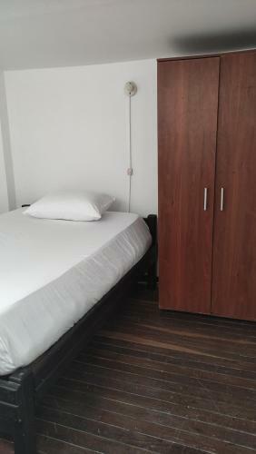 Habitaci�n Sencilla Y Central #6