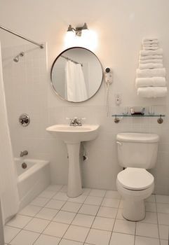 El Primero Boutique Bed & Breakfast Hotel