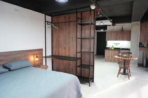 Apartamento Amoblado En Laureles