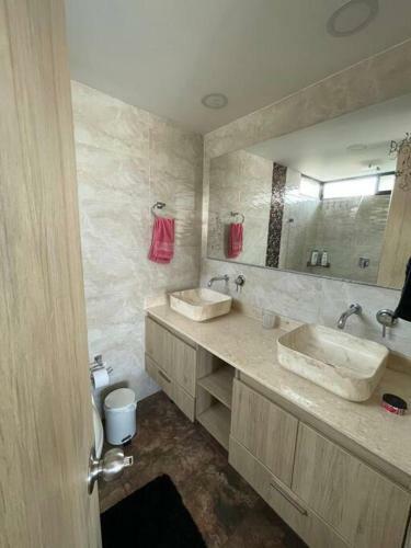 Apartamento Apto De Lujo Las Palmas Medellin 3 Br