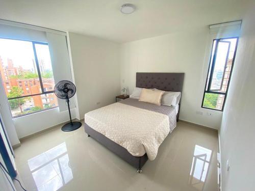 Two Bedroom Apartment/phenomenal Views
