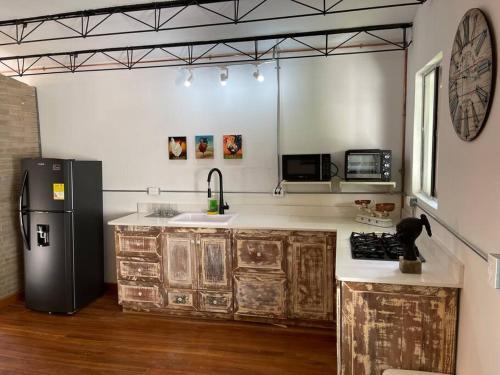 Espacioso Apartamento Con Jacuzzi En El Poblado