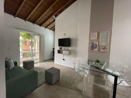 Apartamento Laureles Con Balc�n
