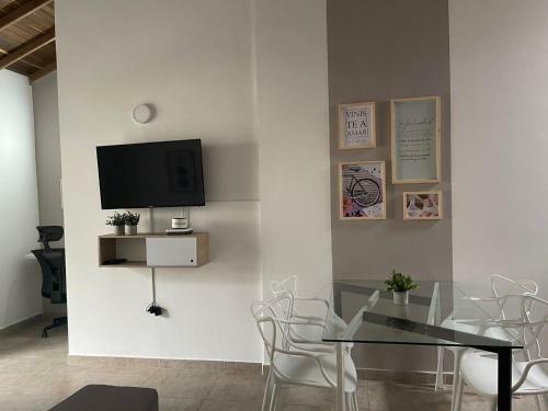 Apartamento Laureles Con Balc�n