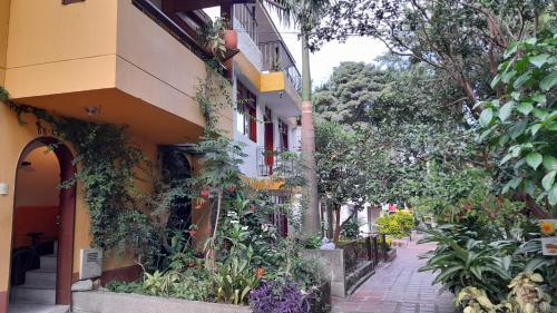 Casa 2 Pisos Fundaci�n Saveva