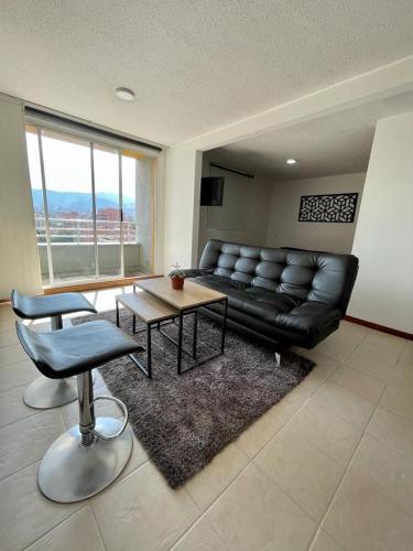 Sunny Laureles Apartment