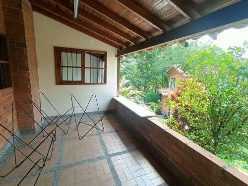 La Casa De La Abuela, Poblado