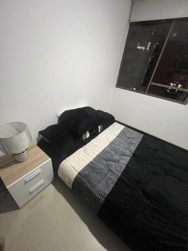 Apartamento En Prestigioso Edificio Del Poblado.