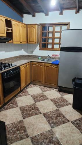 Hostal Hermosa Habitaci�n Amoblada