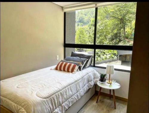 Apartamento Remotecasa - El Poblado, 2 Bedrooms+office