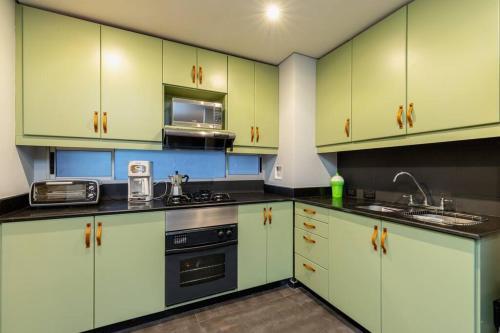 Apartamento El Poblado, Finisterre Ap 801
