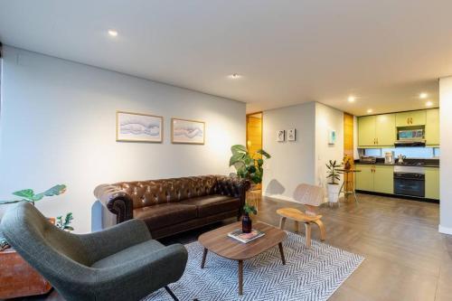 Apartamento El Poblado, Finisterre Ap 801