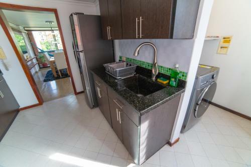 Apartamento Top Floor Apt W/balcony In El Poblado