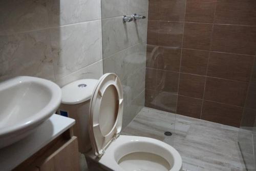 Casa Con Excelente Ubicaci�n Cerca Poblado Piso 3
