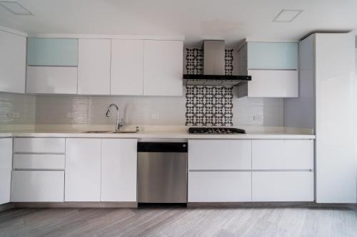 Apartamento De Lujo En Poblado