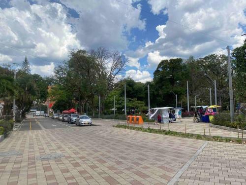 Apartamento Acogedor Barrio La Floresta Medell�n