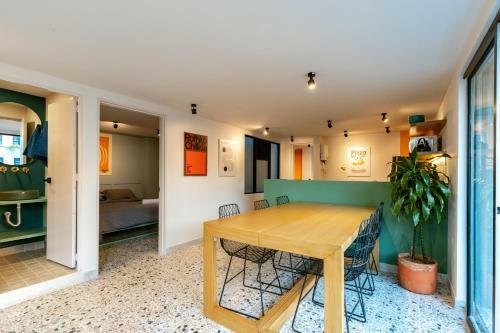 Apartamento Con Balc�n, El Poblado (manila)