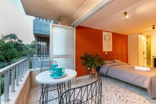 Apartamento Con Balc�n, El Poblado (manila)