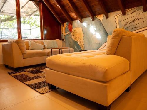 Villa Luxury Living In Parque Lleras & Full House