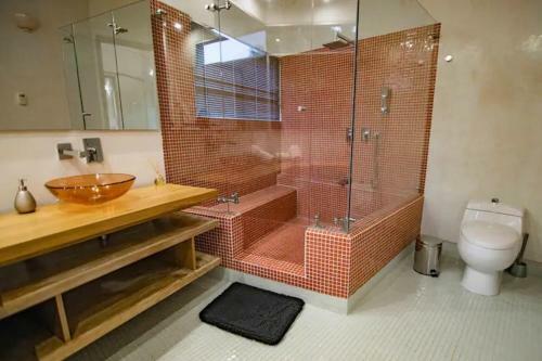 Villa Luxury Mansion In Las Palmas, Medellin!