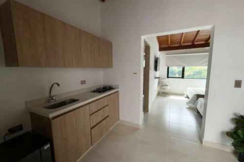Aparta Estudio Laureles 304