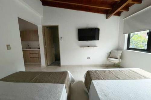 Aparta Estudio Laureles 304
