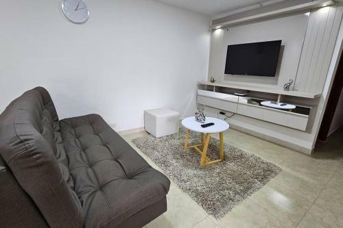 Apartamento Full En Medell�n, Loma De Los Bernal
