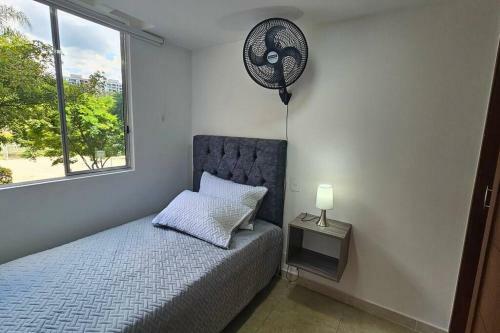 Apartamento Full En Medell�n, Loma De Los Bernal