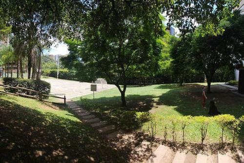 Apartamento Full En Medell�n, Loma De Los Bernal