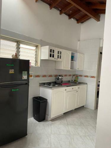 Casa C�moda Y Amplia En Laureles