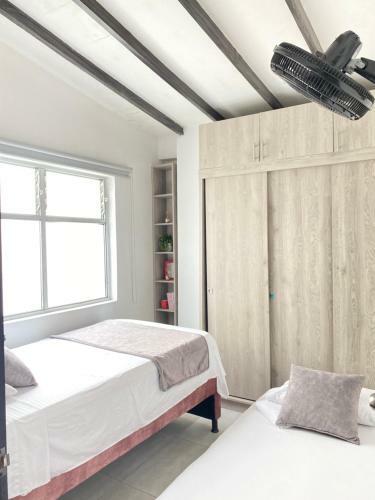 Amplio Apartamento Para 4 En Laureles