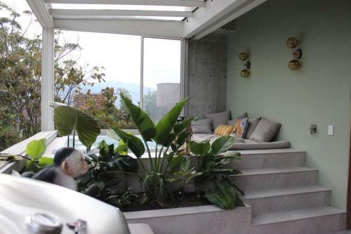 Villa Paradise 5g: Luxury On The River