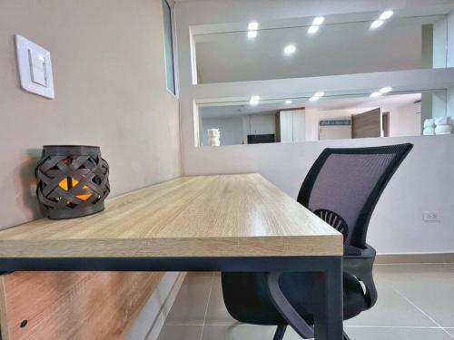 Apartaestudio Con Terraza Laureles