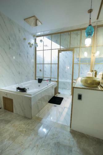 Hotel Lleras Medellin