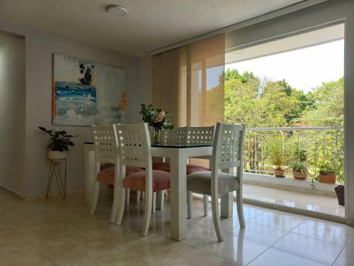 Apartamento Moderna Y Confortable Habitaci�n